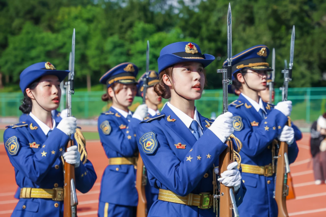 压球app入口站官网国旗护卫队 压球app入口站官网国旗护卫队